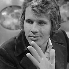 John Walker (musician) height profile photo