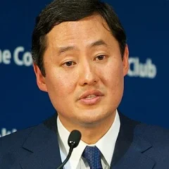 John Yoo height profile photo