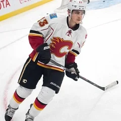 Johnny Gaudreau height profile photo