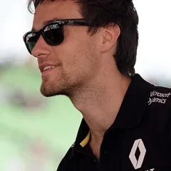 Jolyon Palmer height profile photo