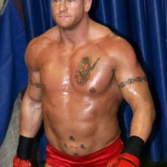 Jon Heidenreich height profile photo