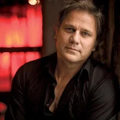 Jon Stevens height profile photo