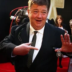 Jonathan Coleman (presenter) height profile photo