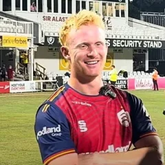 Jordan Cox (cricketer) height profile photo