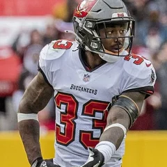 Jordan Whitehead height profile photo