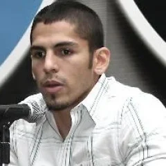 Jorge Linares height profile photo