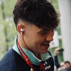 Jørgen Strand Larsen height profile photo