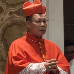 Jose Advincula height profile photo