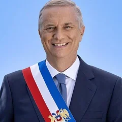 José Antonio Kast height profile photo