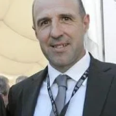 José Manuel Ochotorena height profile photo
