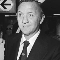 José Santamaría height profile photo