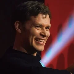 Joseph Morgan (actor) height profile photo
