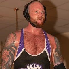 Josh Alexander height profile photo
