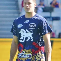 Josh Dunkley height profile photo