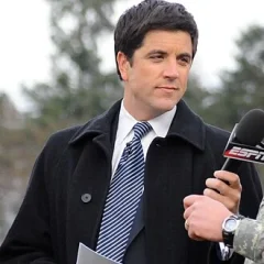Josh Elliott height profile photo