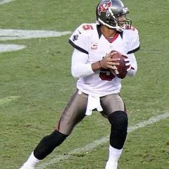 Josh Freeman height profile photo