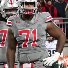 Josh Simmons height profile photo