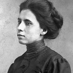 Jovita Idar height profile photo