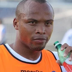 Juan Camilo Zúñiga height profile photo