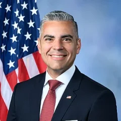 Juan Ciscomani height profile photo