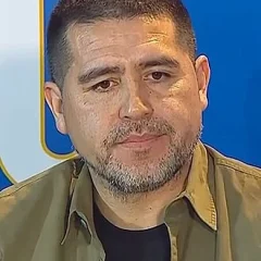 Juan Román Riquelme height profile photo