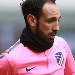 Juanfran (footballer, born 1985) height profile photo