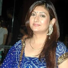 Juhi Parmar height profile photo