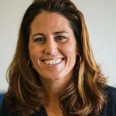 Julie Foudy height profile photo