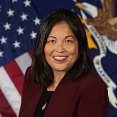 Julie Su height profile photo