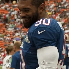 Julius Peppers height profile photo