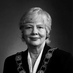 June Rowlands height profile photo