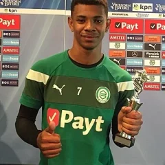 Juninho Bacuna height profile photo