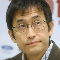 Junji Ito height profile photo