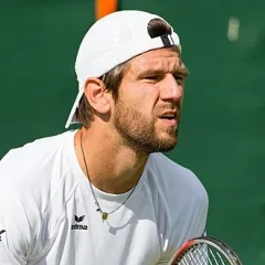 Jürgen Melzer height profile photo