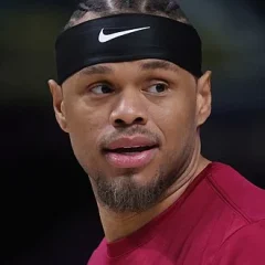 Justin Anderson (basketball) height profile photo