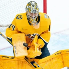 Juuse Saros height profile photo