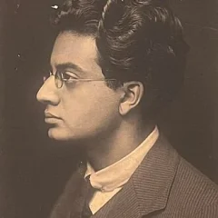 Kaikhosru Shapurji Sorabji height profile photo