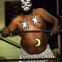 Kamala (wrestler) height profile photo