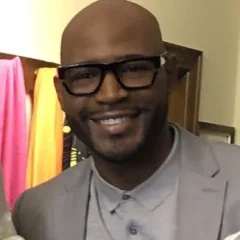 Karamo Brown height profile photo