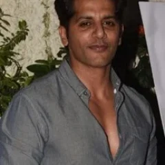 Karanvir Bohra height profile photo
