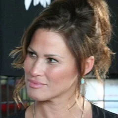 Karen Jarrett height profile photo