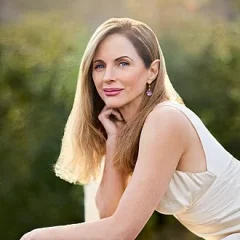Karen Witter height profile photo
