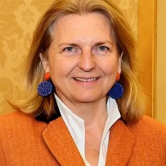 Karin Kneissl height profile photo