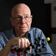 Karl Barry Sharpless height profile photo