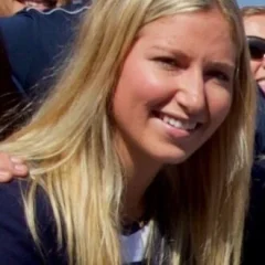 Karsta Lowe height profile photo