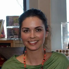 Katie Lee (chef) height profile photo