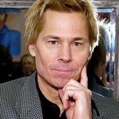 Kato Kaelin height profile photo
