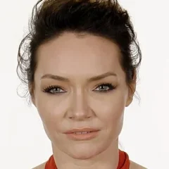 Katrina Lenk height profile photo