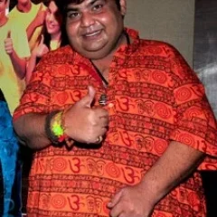 Kavi Kumar Azad height profile photo