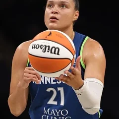 Kayla McBride height profile photo